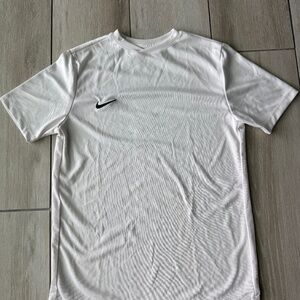 Nike Dri-Fit Shirt YXL (white)